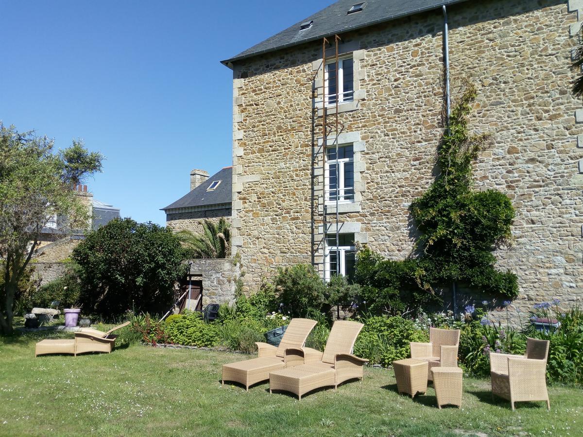 Grand Hotel De Port Blanc Penvenan ภายนอก รูปภาพ