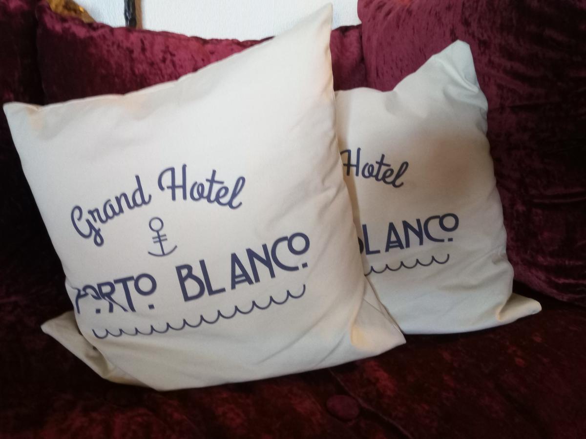 Grand Hotel De Port Blanc Penvenan ภายนอก รูปภาพ